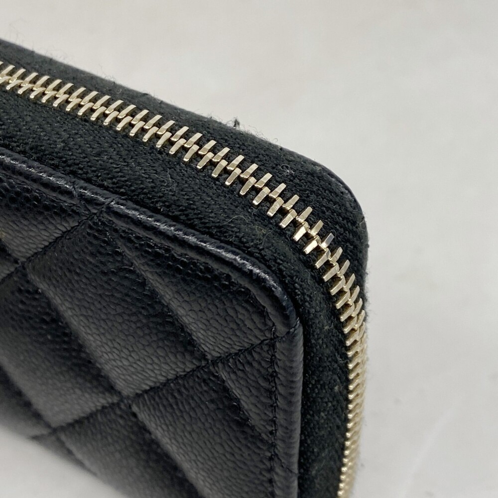 CHANEL Black Caviar Leather Wallet - Picture 6 of 8